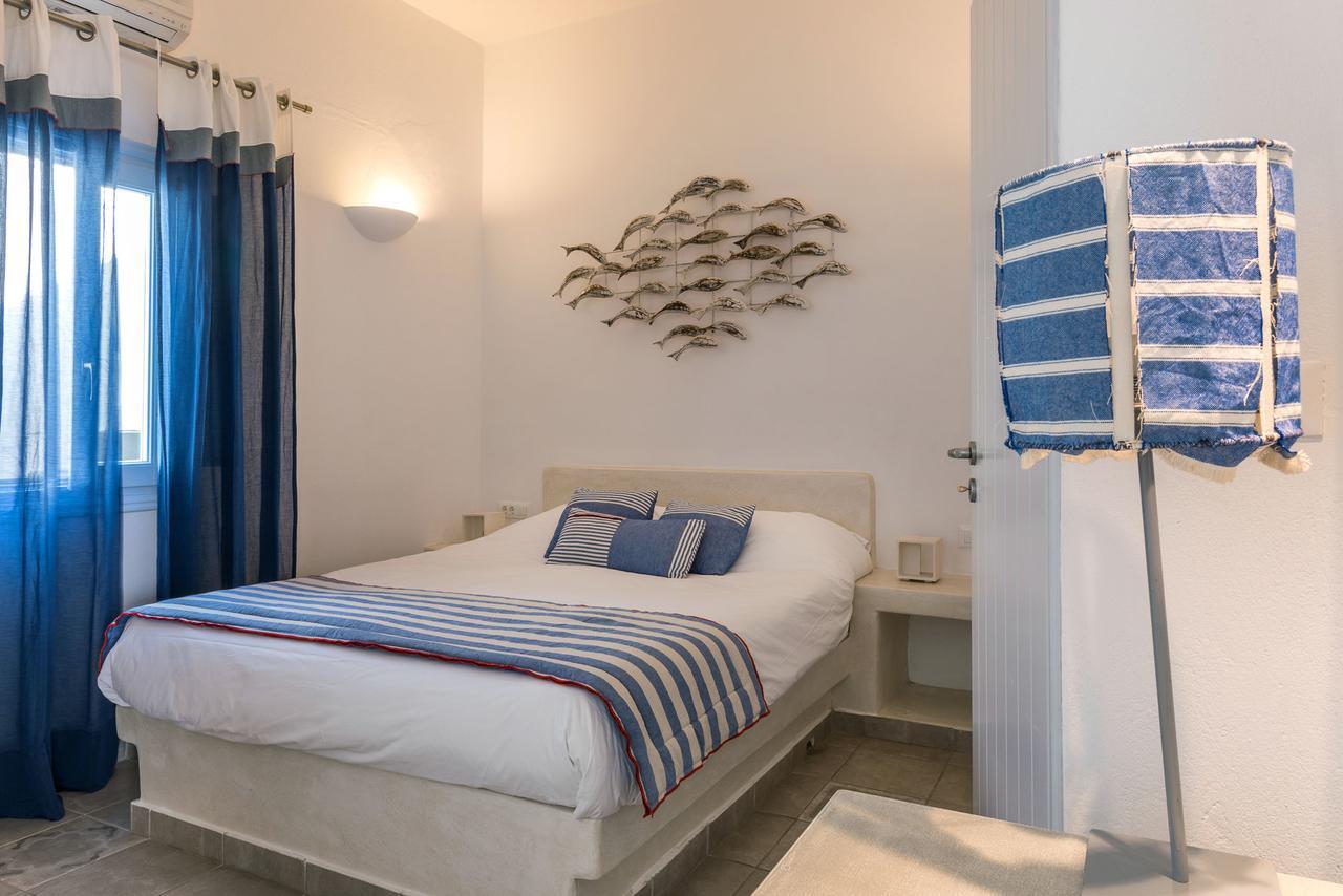Blue Dolphins Apartments Firostefani Eksteriør billede